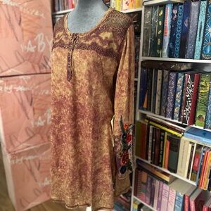 Embroidered Under The Moonlight Women's Tunic Top - Brown and Orange